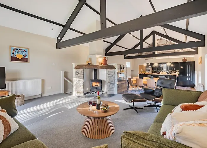 Royal Oak Barn - Cartmel, Sleeps 8 New كارتميل
