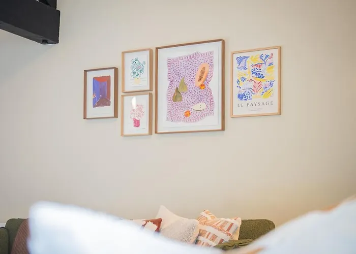 Royal Oak Barn - Cartmel, Sleeps 8 New * Cartmel